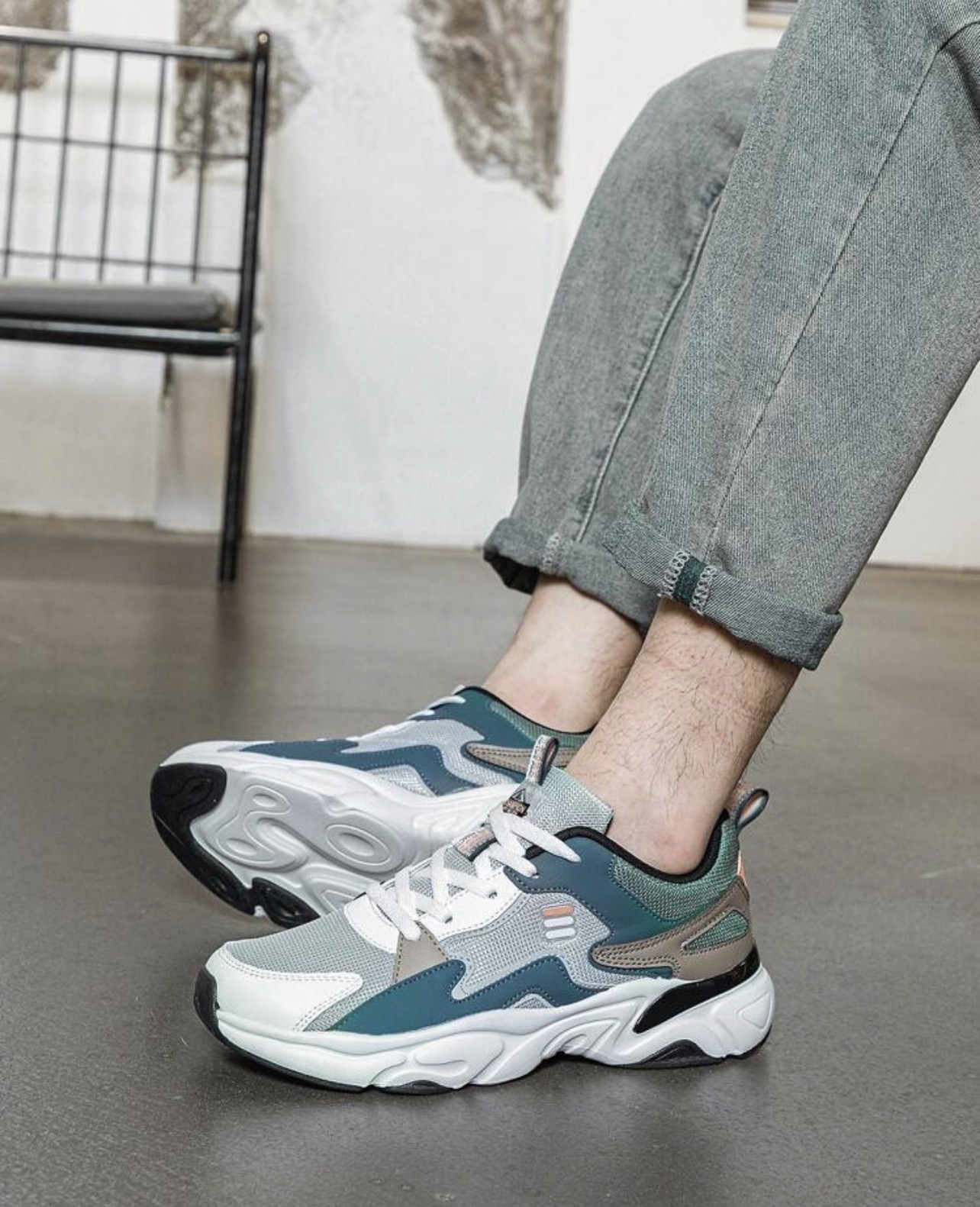 Lightweight Mens Running Shoes