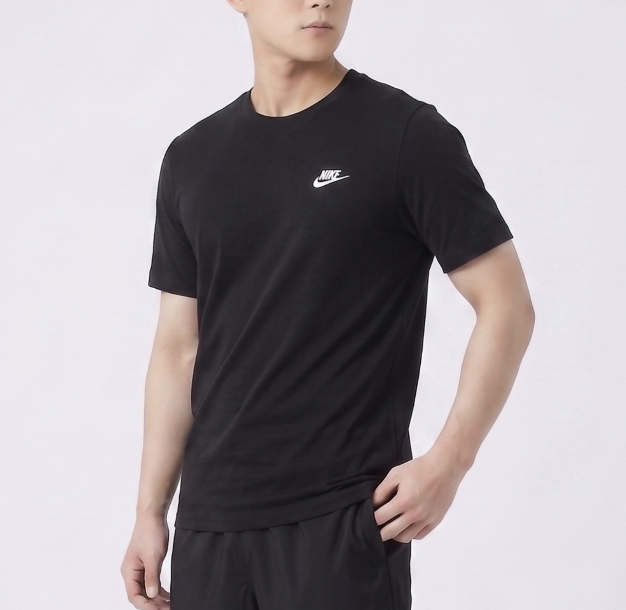 Nike Unisex Futura Logo Sports Club Short-Sleeve T-Shirt