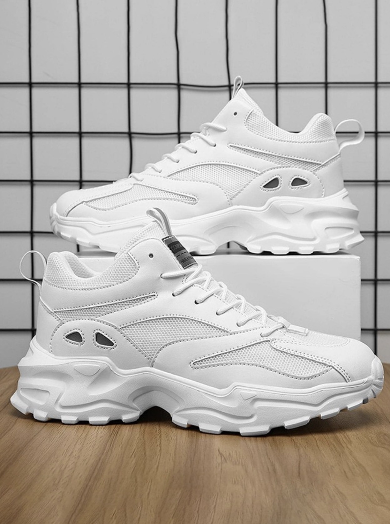 Men Letter Graphic Chunky Sneakers