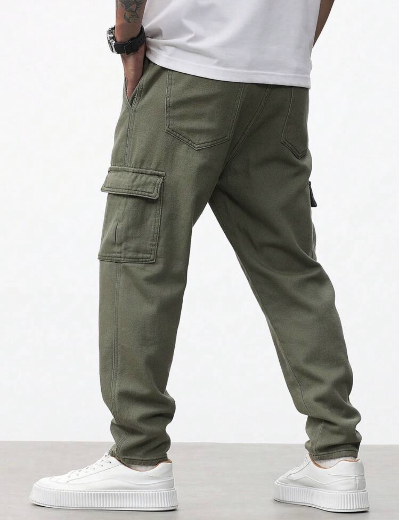 QuarKem Men Casual Loose Straight Leg Cargo Denim Jeans