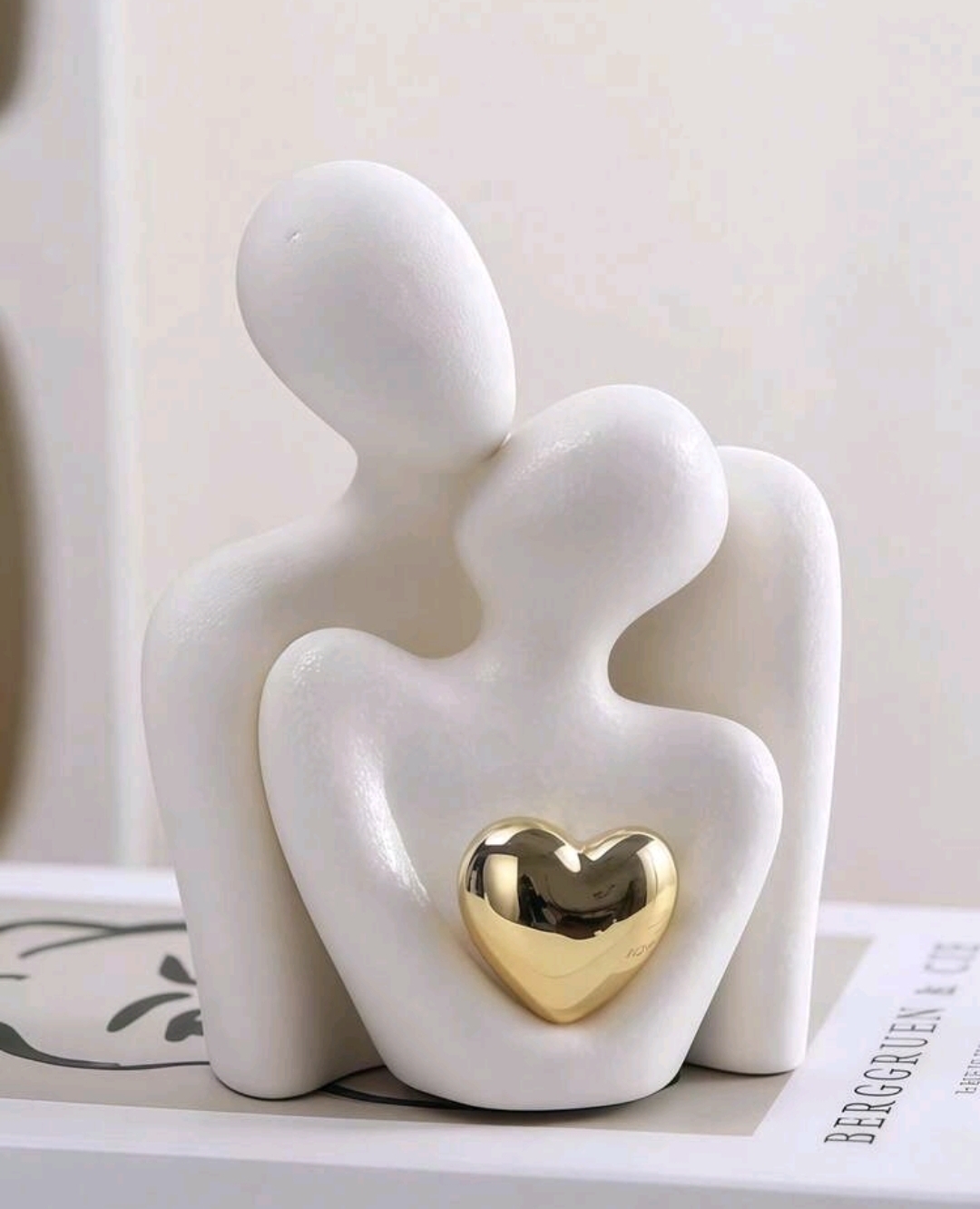 2pcs Mini Couple Statue (3.35 Inches), White Resin Decor, Suitable For Bedroom Shelf, Romantic Anniversary, Wedding And Valentines  Day Couple Gift
